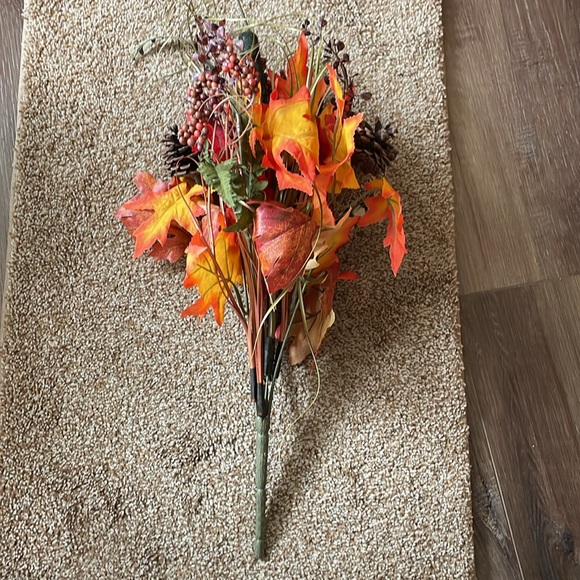 ￼Faux Fall Floral Bouquet with cattails and feathers - Picture 2 of 4